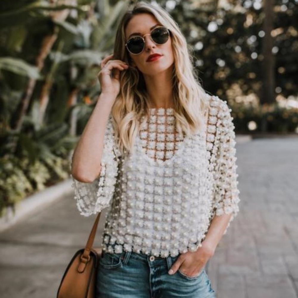 NWOT Vici Haute White Pearl Top
